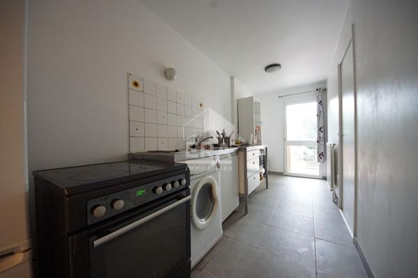 GRAND studio de 40 m2 Vendu Loué