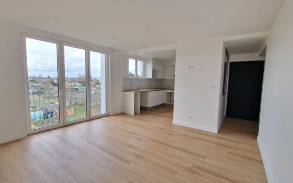 Appartement à vendre    3 pièces • 58 m2 Saint-Jean-de-la-Ruelle