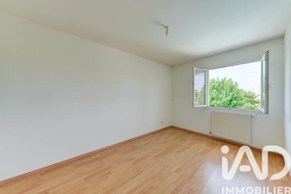 Maison à vendre 5 pièces 118 m² Meyzieu
