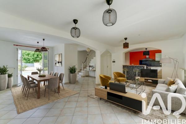 Maison à vendre 5 pièces 118 m² Meyzieu