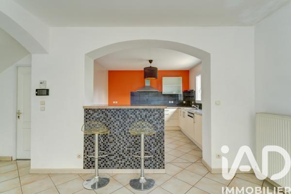 Maison à vendre 5 pièces 118 m² Meyzieu