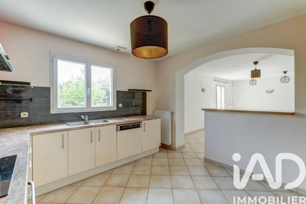 Maison à vendre 5 pièces 118 m² Meyzieu