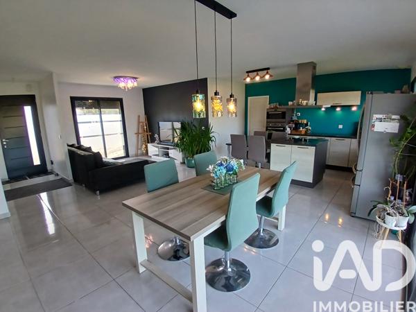 Maison à vendre 6 pièces 116 m² Sémalens