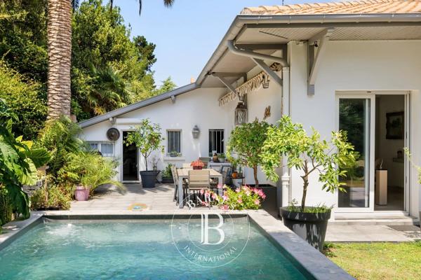 Anglet, Maison 4 Chambres -  168 m² à vendre