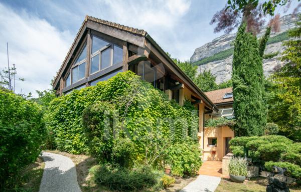 Corenc maison de 250 m2 avec vue panoramique