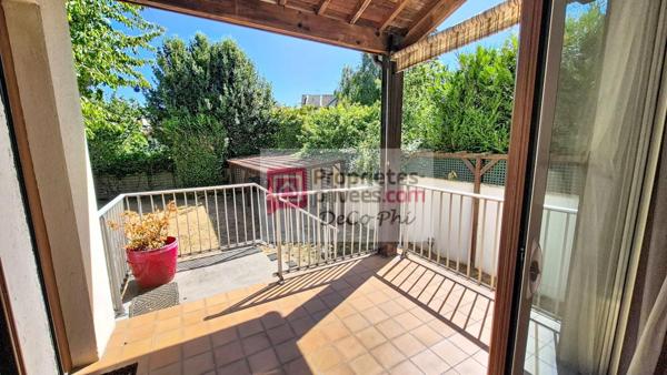 Maison non mitoyenne  Jardin & terrasse  calme  5 pièces  Versailles