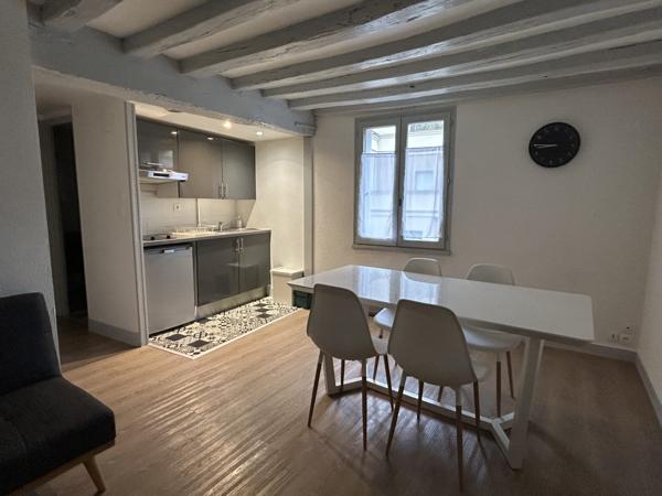 Hyper centre Angers – rue Bressigny – T2 – 34.50m2