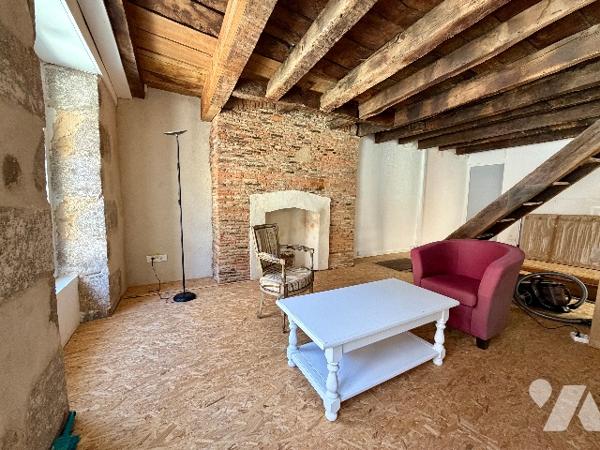 Maison T5 centre-ville FELLETIN avec petit jardin (non attenant)