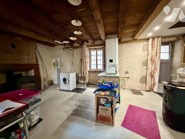 Maison T5 centre-ville FELLETIN avec petit jardin (non attenant)