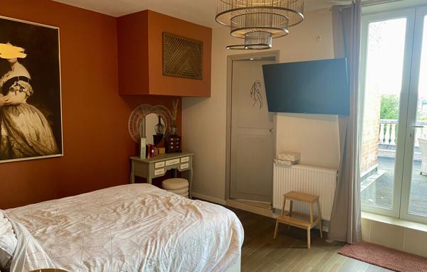 Très belle maison avec garage et jardin de 400 m2