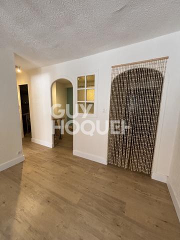 LYON 1 - PROCHE PLACES SATHONAY FERNAND REY