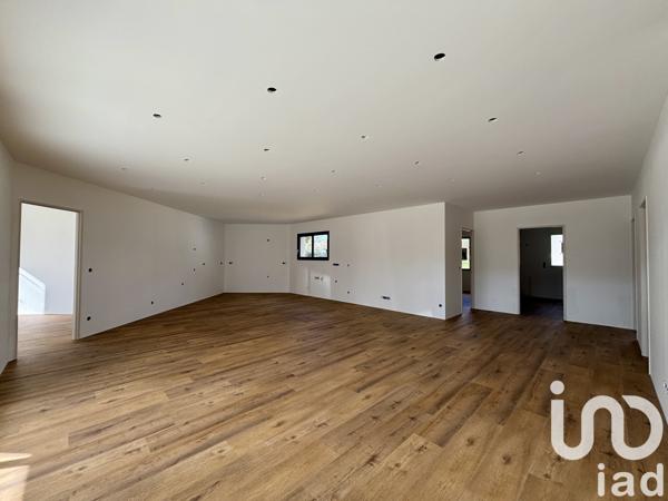 Maison à vendre 4 pièces 146 m² Séméac