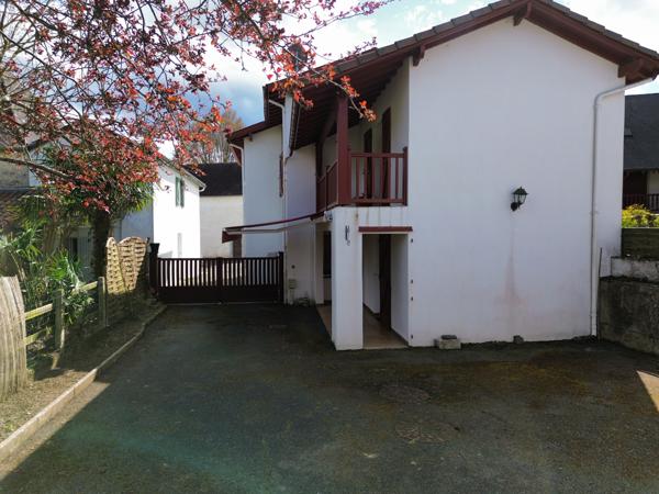 Maison 5 pièces - 137 m² Exclusivité efficity