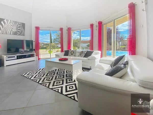 Vente Maison 6 pièces 145 m2 à Villerest