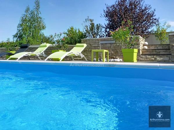Vente Maison 6 pièces 145 m2 à Villerest