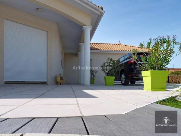 Vente Maison 6 pièces 145 m2 à Villerest