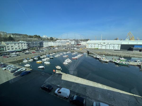 Bureau  à louer - Port-Gare-Liberte-Foch