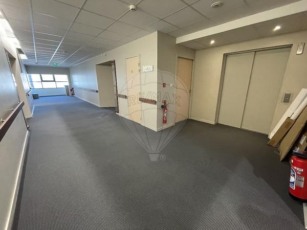 Bureau  à louer - Port-Gare-Liberte-Foch