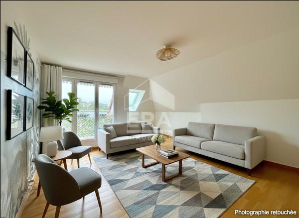 En centre ville de Pontault-Combault, appartement 3 pièces avec box et parking !