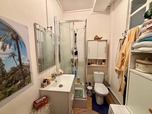 Appartement Nevers 2 pièces 50 m2 - jardin - cour extérieur - centre ville