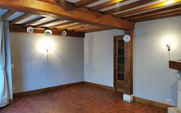 Maison à louer    4 pièces •  Pont-l'Évêque