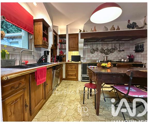 Maison à vendre 5 pièces 160 m² Entraigues-sur-la-Sorgue