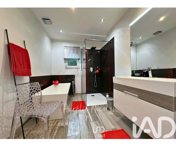 Maison à vendre 5 pièces 160 m² Entraigues-sur-la-Sorgue