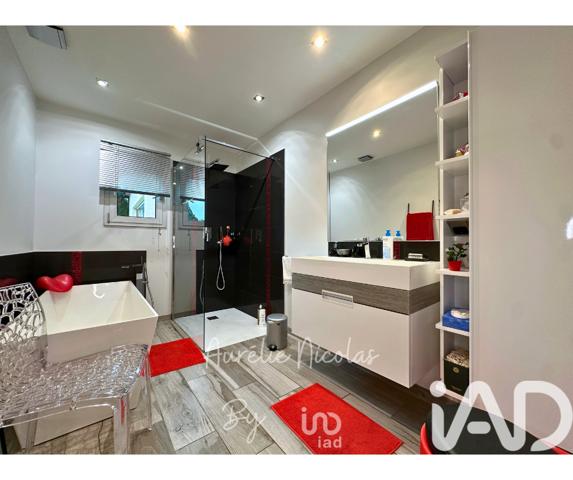 Maison à vendre 5 pièces 160 m² Entraigues-sur-la-Sorgue