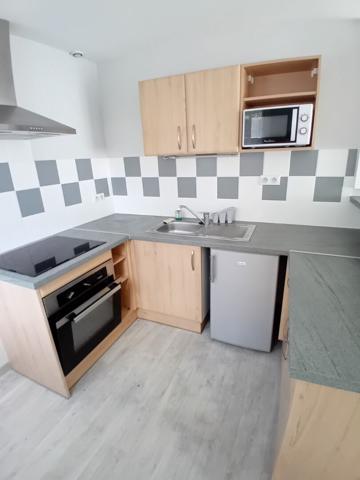 Appartement A louer Studio meublé Mont De Marsan proche IFSI