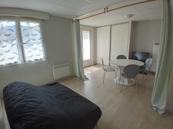 Appartement A louer Studio meublé Mont De Marsan proche IFSI