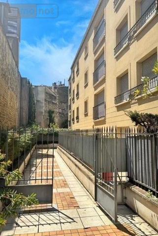 Autre type d'appartement à vendre à Bordeaux en Gironde (33000), ref : 013/332   
Fondaudège