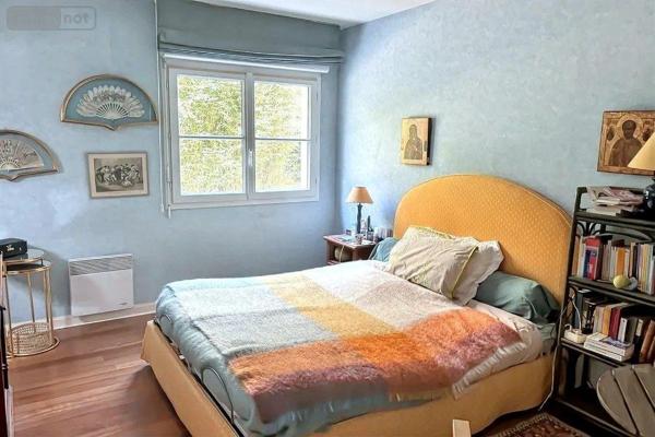 Autre type d'appartement à vendre à Bordeaux en Gironde (33000), ref : 013/332   
Fondaudège