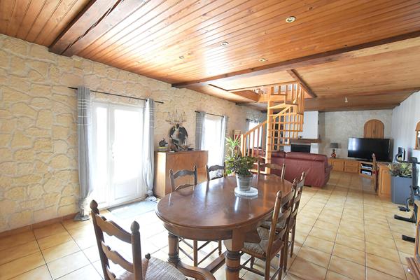 Charmante maison en pierre à Bergerac !