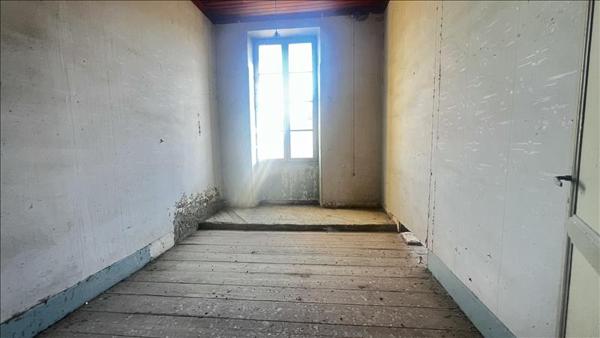 Immeuble à vendre |  Miramont-de-Guyenne |  360 m²