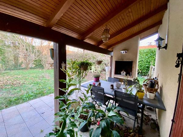 Maison PLAIN-PIED proche de toutes les commodités