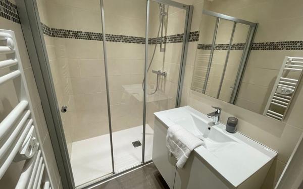 Appartement à vendre    4 pièces • 89 m2 Antibes