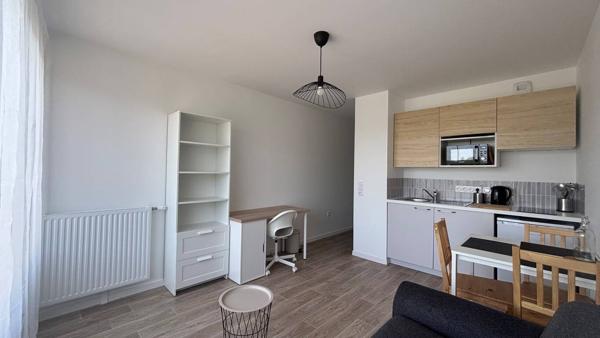 Appartement 1 pièce                                        - 44300 Nantes Réf : 12057