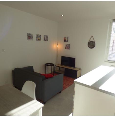 EXCLUSIVITE Immeuble avec 3 appartements en TBE