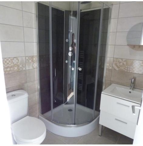 EXCLUSIVITE Immeuble avec 3 appartements en TBE