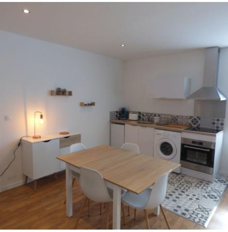 EXCLUSIVITE Immeuble avec 3 appartements en TBE