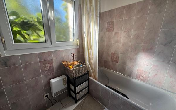 Maison à vendre    4 pièces •  Sainte-Marie