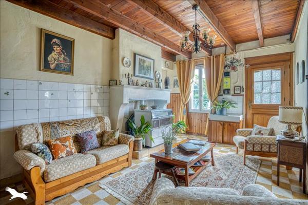 Maison à vendre |  Le Fleix |  6 pièces | 216 m²