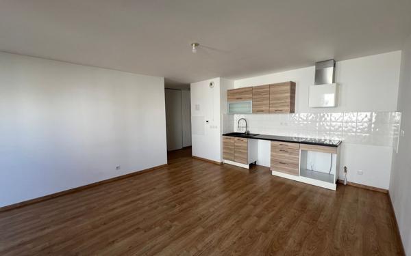 Appartement à vendre    3 pièces • 59,75 m2 Mérignac
