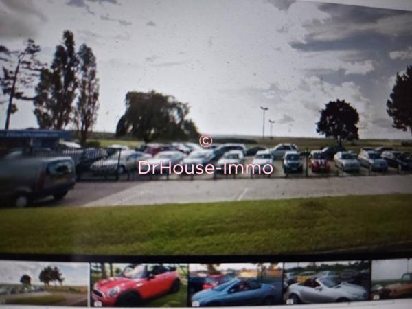 Commerce à vendre de 2 700 m²