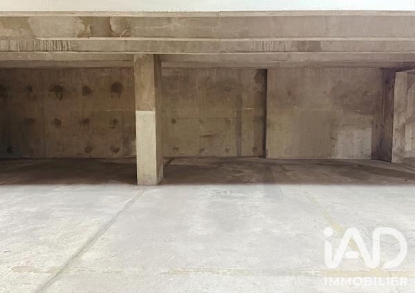 Parking à vendre 40 m² Paris 10