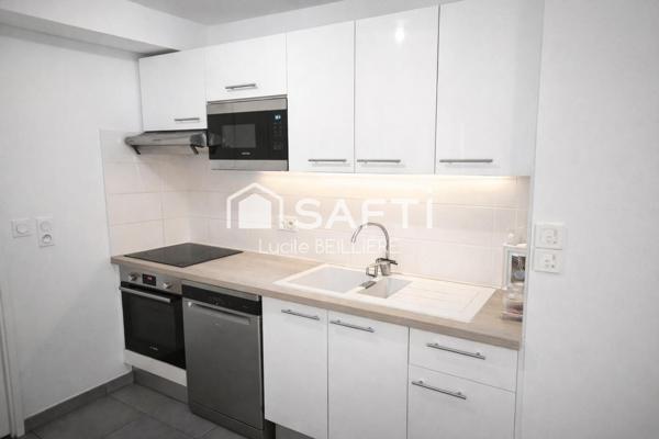 NEUILLY SUR MARNE 93330 Appartement maison de 80M2, T4, 3 chambres, jardin de 150m2, une terrasse de 17m2.