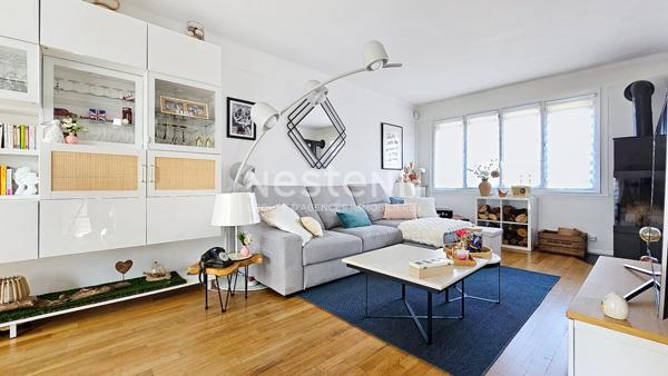 A VENDRE EN EXCLUSIVITE MAISON FAMILIALE SITUEE A MORANGIS DANS UN SECTEUR PAVILLONNAIRE CALME