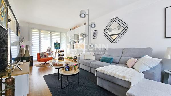 A VENDRE EN EXCLUSIVITE MAISON FAMILIALE SITUEE A MORANGIS DANS UN SECTEUR PAVILLONNAIRE CALME