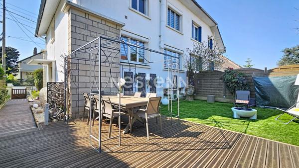 A VENDRE EN EXCLUSIVITE MAISON FAMILIALE SITUEE A MORANGIS DANS UN SECTEUR PAVILLONNAIRE CALME