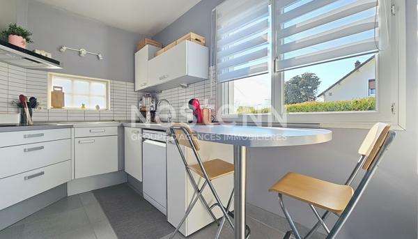 A VENDRE EN EXCLUSIVITE MAISON FAMILIALE SITUEE A MORANGIS DANS UN SECTEUR PAVILLONNAIRE CALME